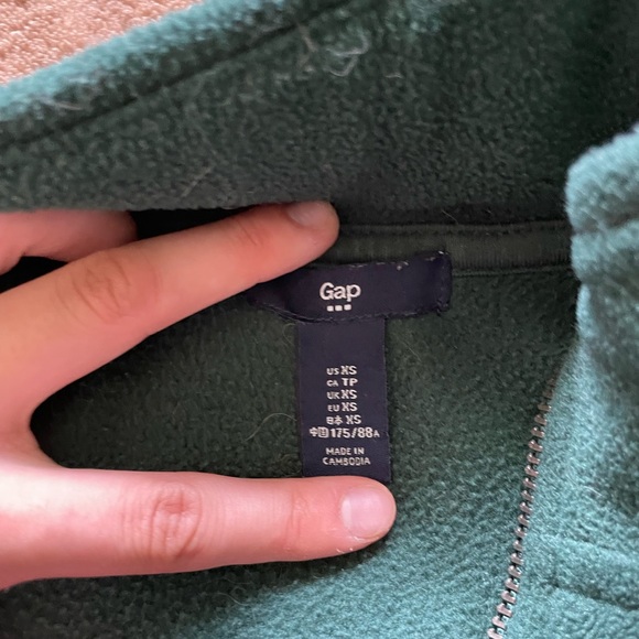 Gap green fuzzy sweater XS - Picture 2 of 2